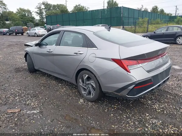 KMHLS4DG9RU813456 — 2024 Hyundai Elantra, фото 3 с аукциона IAAI, Передняя часть