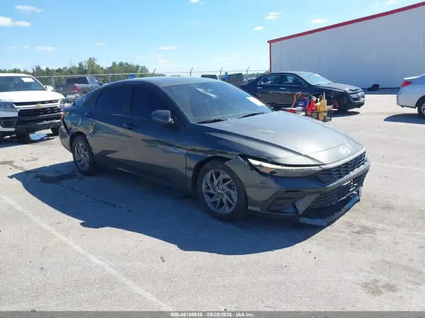 KMHLM4DG3RU671342 — 2024 Hyundai Elantra, Передняя часть (Front End), фото до ремонта