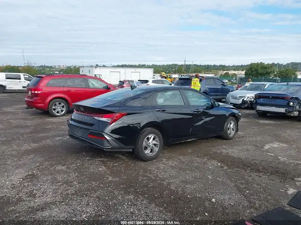 KMHLL4DG2RU835893 — 2024 Hyundai Elantra, фото 4 с аукциона IAAI, Передняя часть