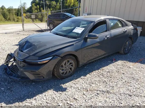 KMHLM4DG8RU710684 — 2024 Hyundai Elantra, фото 2 с аукциона IAAI, Передняя часть