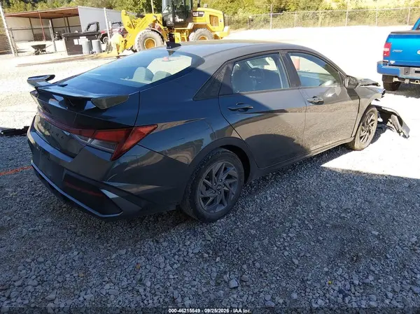 KMHLM4DG8RU710684 — 2024 Hyundai Elantra, фото 4 с аукциона IAAI, Передняя часть