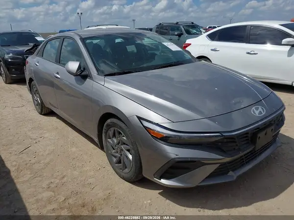 KMHLM4DJ8RU113157 — 2024 Hyundai Elantra, Задняя часть (Rear), фото до ремонта