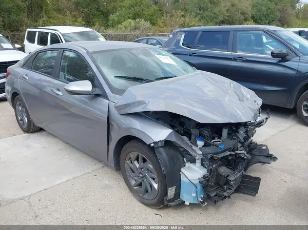 KMHLM4DG5RU784970 — 2024 Hyundai Elantra, Передняя часть (Front End), фото до ремонта