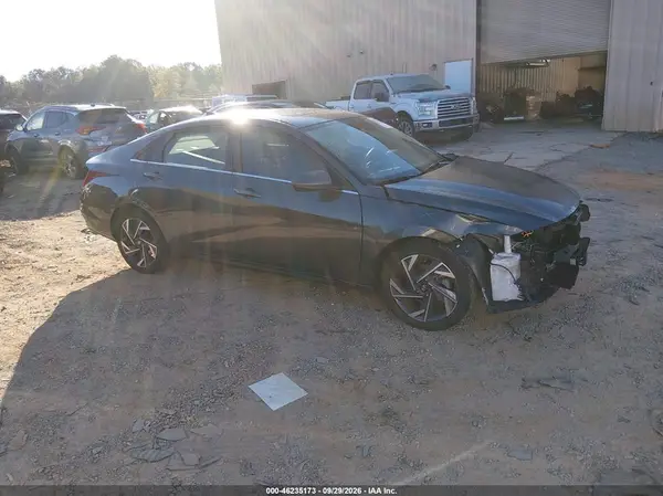 KMHLS4DG1RU670986 — 2024 Hyundai Elantra, Передняя часть (Front End), фото до ремонта