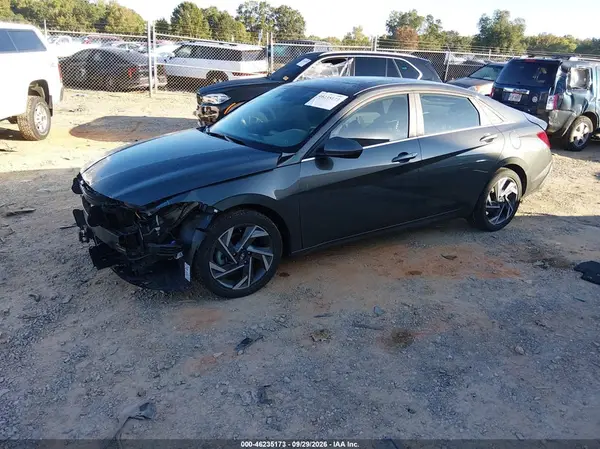 KMHLS4DG1RU670986 — 2024 Hyundai Elantra, фото 2 с аукциона IAAI, Передняя часть