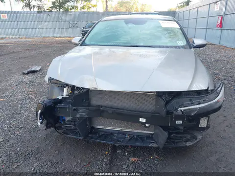 KMHLL4DG8RU783976 — 2024 Hyundai Elantra, Передняя часть, фото до ремонта