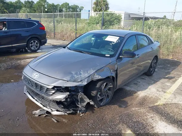 KMHLM4DJ1SU146667 — 2025 Hyundai Elantra, фото 2 с аукциона IAAI 11.10.2026, Передняя часть слева