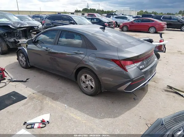 KMHLL4DG4SU089243 — 2025 Hyundai Elantra, фото 3 с аукциона IAAI, Передняя часть