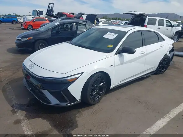 KMHLR4DF3SU015429 — 2025 Hyundai Elantra, фото 2 с аукциона IAAI, Задняя часть слева