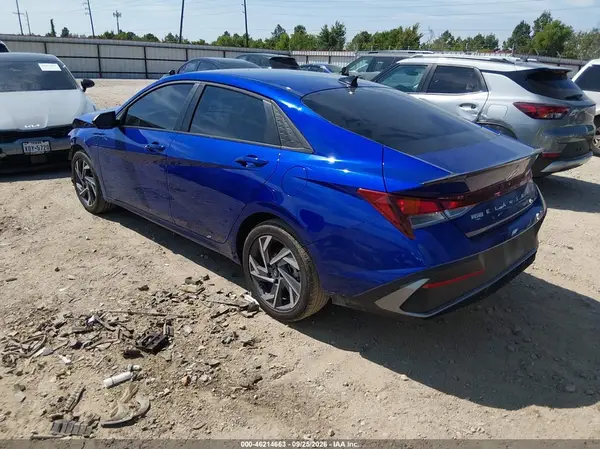 KMHLM4DG8SU048241 — 2025 Hyundai Elantra, фото 3 с аукциона IAAI, Передняя часть