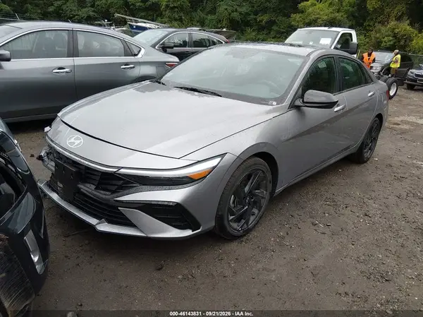 KMHLS4DG1TU153663 — 2026 Hyundai Elantra, фото 2 с аукциона IAAI, Правый бок