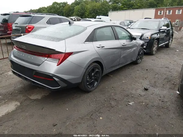 KMHLS4DG1TU153663 — 2026 Hyundai Elantra, фото 4 с аукциона IAAI, Правый бок