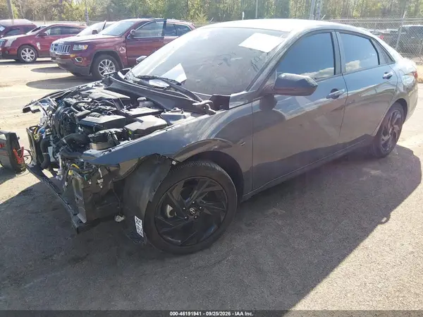 KMHLM4DG2TU166108 — 2026 Hyundai Elantra, фото 2 с аукциона IAAI, Передняя часть