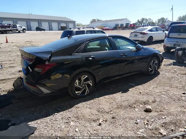 KMHLP4DG6TU153711 — 2026 Hyundai Elantra, фото 4 с аукциона IAAI, Передняя часть