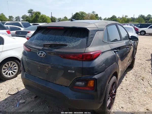 KM8K1CAA7JU094172 — 2018 Hyundai Kona, фото 4 с аукциона IAAI 07.10.2026, Естественный износ
