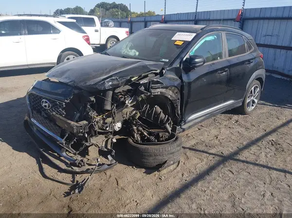 KM8K33A53JU153862 — 2018 Hyundai Kona, фото 2 с аукциона IAAI, Передняя часть слева