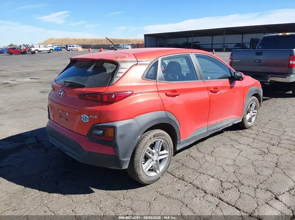 KM8K1CAA1LU524426 — 2020 Hyundai Kona, фото 4 с аукциона IAAI, Левый бок