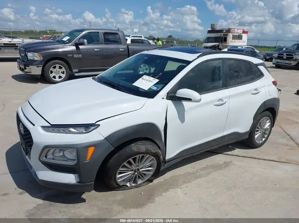 KM8K62AA3MU653006 — 2021 Hyundai Kona, фото 2 с аукциона IAAI, Передняя часть слева