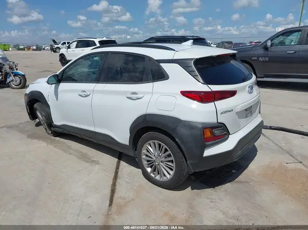 KM8K62AA3MU653006 — 2021 Hyundai Kona, фото 3 с аукциона IAAI, Передняя часть слева