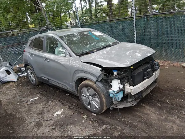 KM8K53AG4MU106856 — 2021 Hyundai Kona, Передняя часть (Front End), фото до ремонта