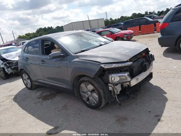 KM8K33AG6MU131246 — 2021 Hyundai Kona, Передняя часть (Front End), фото до ремонта
