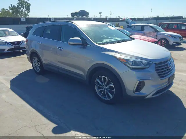 KM8SM4HF1HU190923 — 2017 Hyundai Santa Fe SE, Естественный износ (Normal Wear & Tear), фото до ремонта