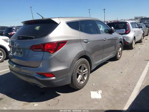 2018 Hyundai Santa Fe Sport 2.4l VIN 5NMZT3LB2JH096311 фото 4