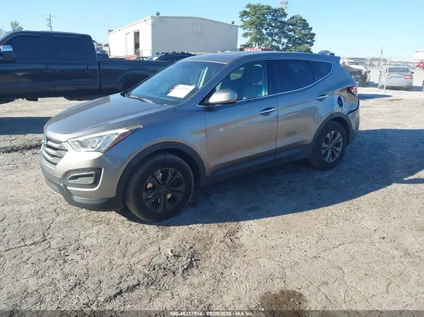 5XYZTDLBXGG357659 — 2016 Hyundai Santa FE, фото 2 с аукциона IAAI, Задняя часть слева