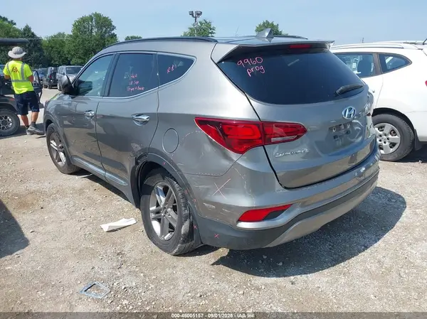 5NMZU3LB5HH005555 — 2017 Hyundai Santa FE, фото 3 с аукциона IAAI 13.10.2026, Задняя часть слева