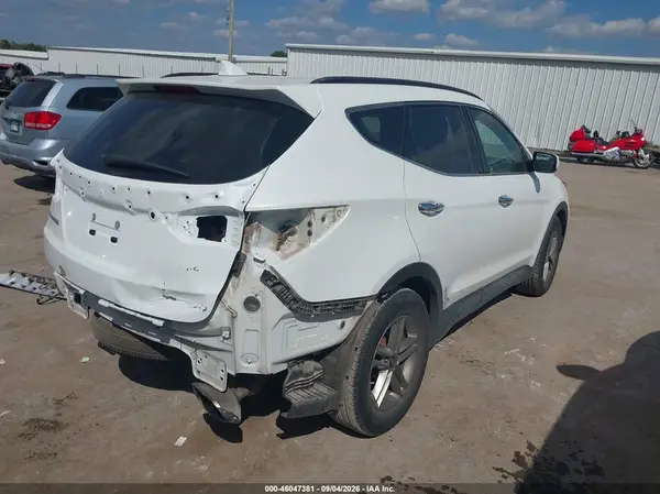 5NMZU3LB8HH034533 — 2017 Hyundai Santa FE, фото 4 с аукциона IAAI 14.10.2026, Задняя часть