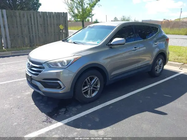 5NMZTDLBXHH038964 — 2017 Hyundai Santa FE, фото 2 с аукциона IAAI 05.10.2026, Естественный износ