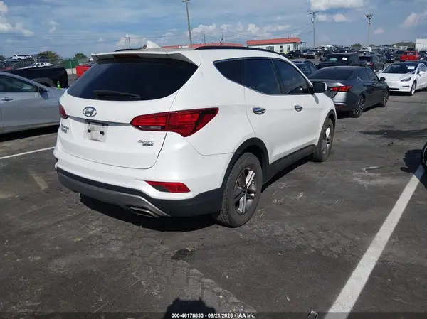 5NMZUDLB8HH029094 — 2017 Hyundai Santa FE, фото 4 с аукциона IAAI 08.10.2026, Естественный износ