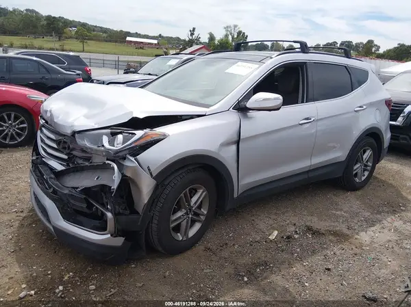 5XYZUDLB3HG401760 — 2017 Hyundai Santa FE, фото 2 с аукциона IAAI, Передняя часть