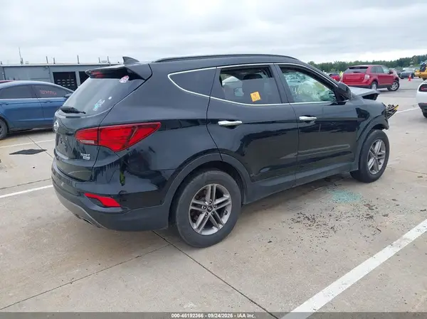5NMZUDLB6HH028574 — 2017 Hyundai Santa FE, фото 4 с аукциона IAAI, Биологическая или химическая опасность