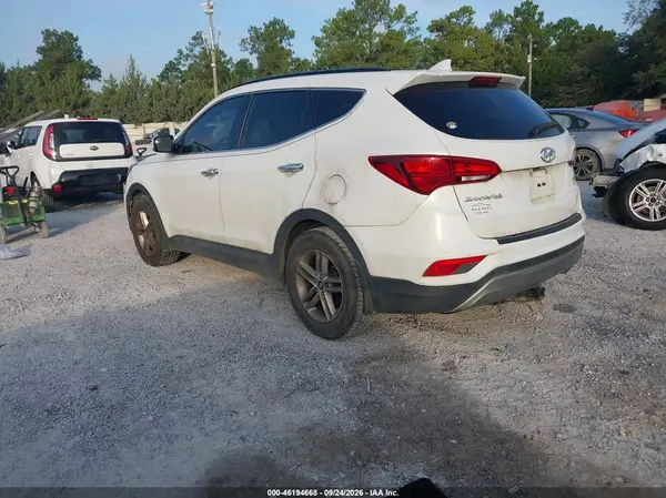 5XYZU3LB0HG435701 — 2017 Hyundai Santa FE, фото 3 с аукциона IAAI, Передняя часть