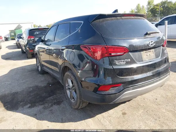 5XYZTDLB6HG438000 — 2017 Hyundai Santa FE, фото 3 с аукциона IAAI, Передняя часть справа