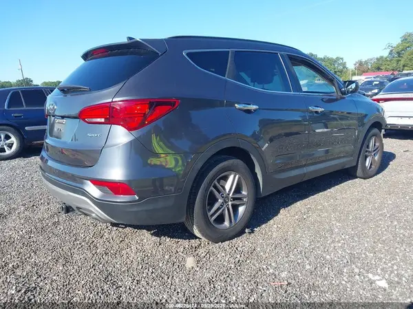 5XYZU3LB2HG424022 — 2017 Hyundai Santa FE, фото 4 с аукциона IAAI, Передняя часть