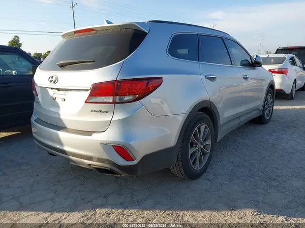 2017 HYUNDAI SANTA FE VIN KM8SN4HFXHU234835 фото 4