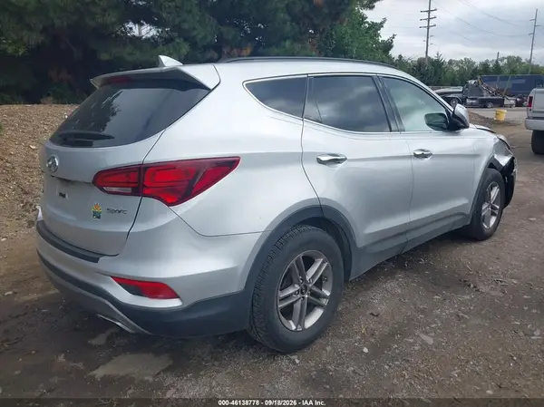 5XYZU3LB8JG537284 — 2018 Hyundai Santa FE, фото 4 с аукциона IAAI, Передняя часть справа