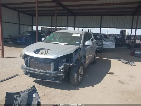 5XYZT3LB0JG572873 — 2018 Hyundai Santa FE, фото 2 с аукциона IAAI, Передняя часть