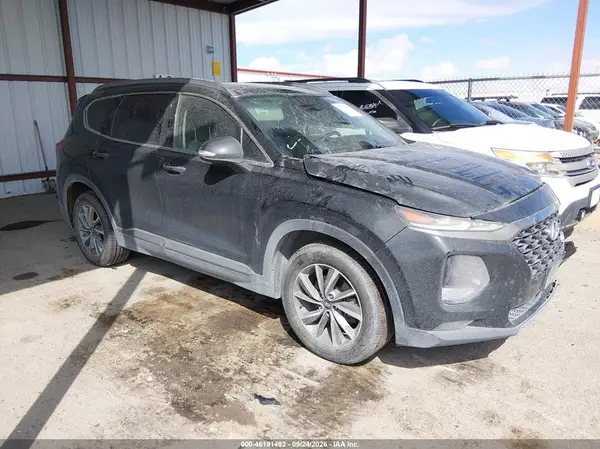 5NMS5CAD6KH052877 — 2019 Hyundai Santa FE, Передняя часть слева (Left Front), фото до ремонта