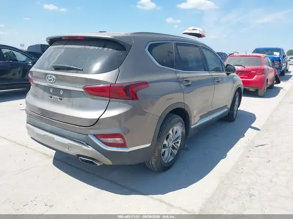 5NMS23AD7KH006757 — 2019 Hyundai Santa FE, фото 4 с аукциона IAAI, Левый бок