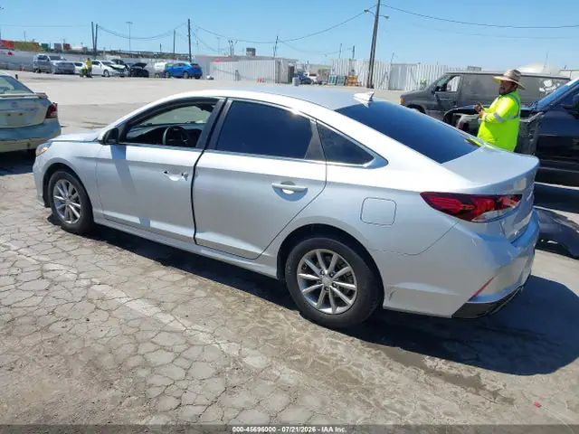 5NPE24AA5KH801642 — 2019 Hyundai Sonata ECO, фото 3 с аукциона IAAI 30.09.2026, Угон