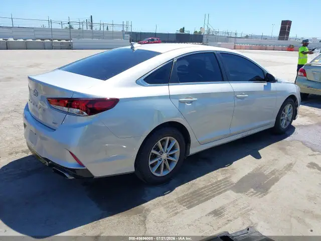 5NPE24AA5KH801642 — 2019 Hyundai Sonata ECO, фото 4 с аукциона IAAI 30.09.2026, Угон