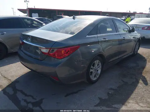 2014 Hyundai SONATA GLS VIN 5NPEB4AC3EH855706 фото 4