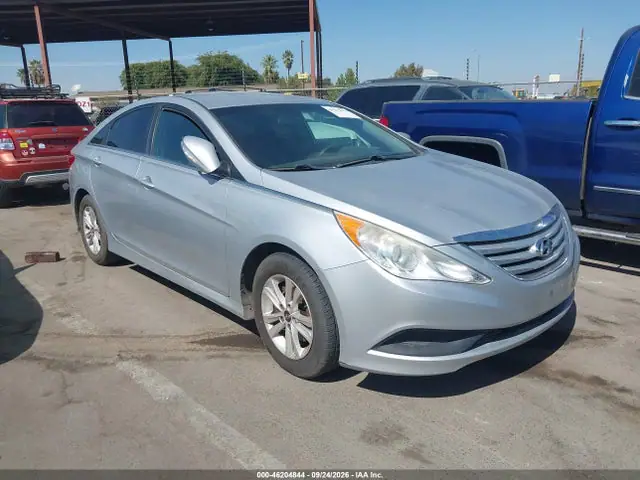 5NPEB4AC2EH933828 — 2014 Hyundai Sonata GLS, Естественный износ (Normal Wear & Tear), фото до ремонта