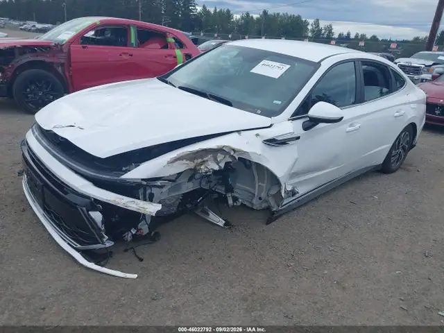 KMHL24JJ7TA158626 — 2026 Hyundai Sonata Hybrid Blue, фото 2 с аукциона IAAI 14.10.2026, Передняя часть