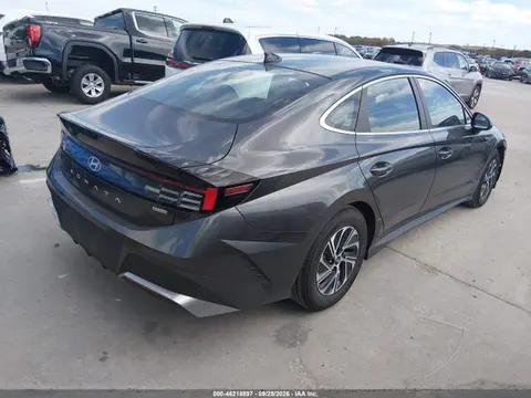 2026 Hyundai Sonata Hybrid Blue VIN KMHL24JJ5TA173710 фото 4