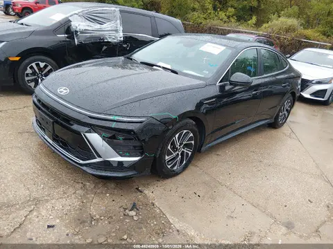2026 Hyundai Sonata Hybrid Blue VIN KMHL24JJXTA165442 фото 2