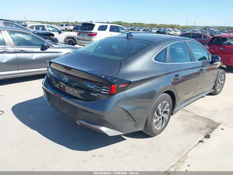 2026 Hyundai Sonata Hybrid Blue VIN KMHL24JJ2TA173647 фото 4
